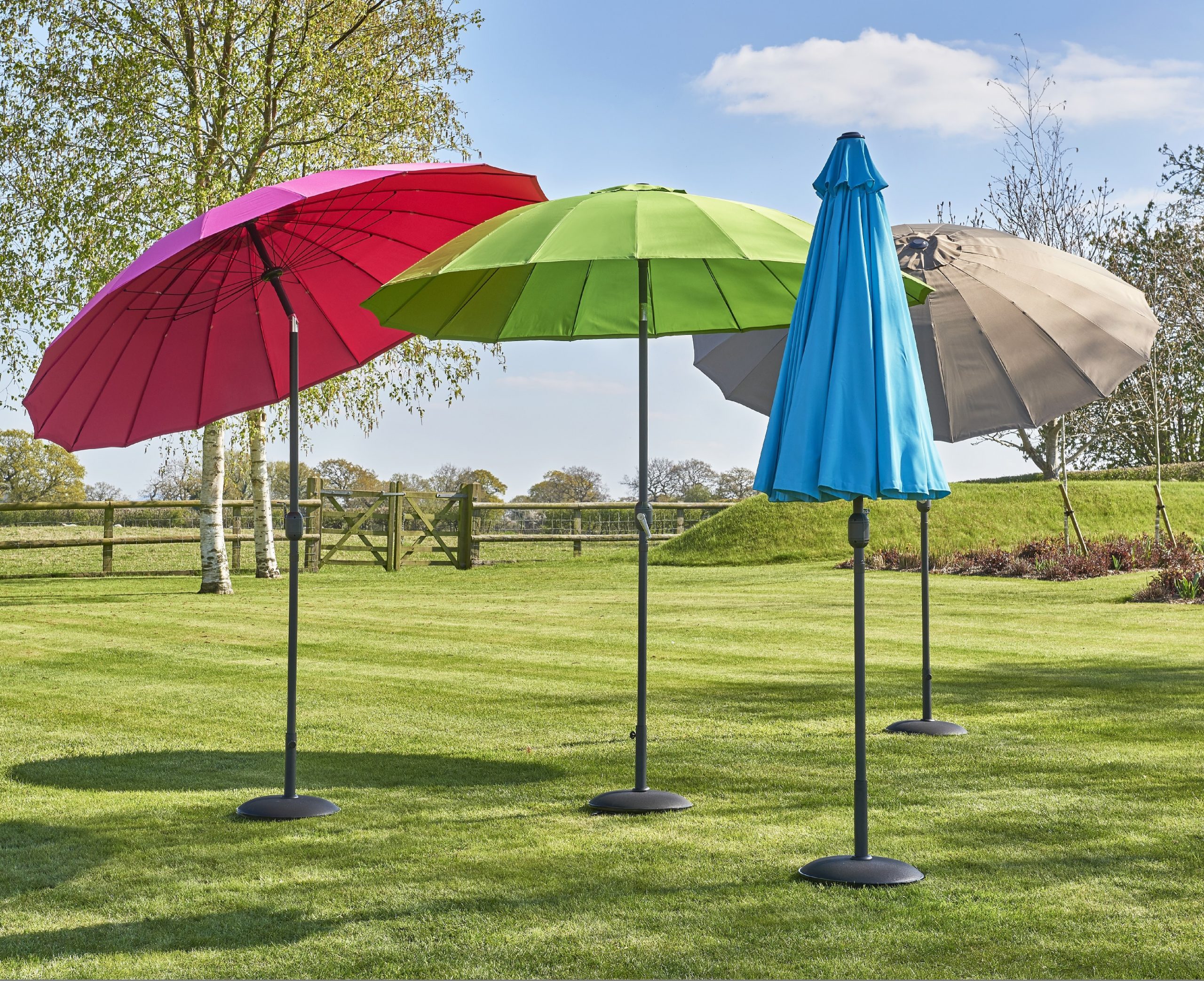 Norfolk Leisure Blossom 2.5m Oriental Parasol Lime