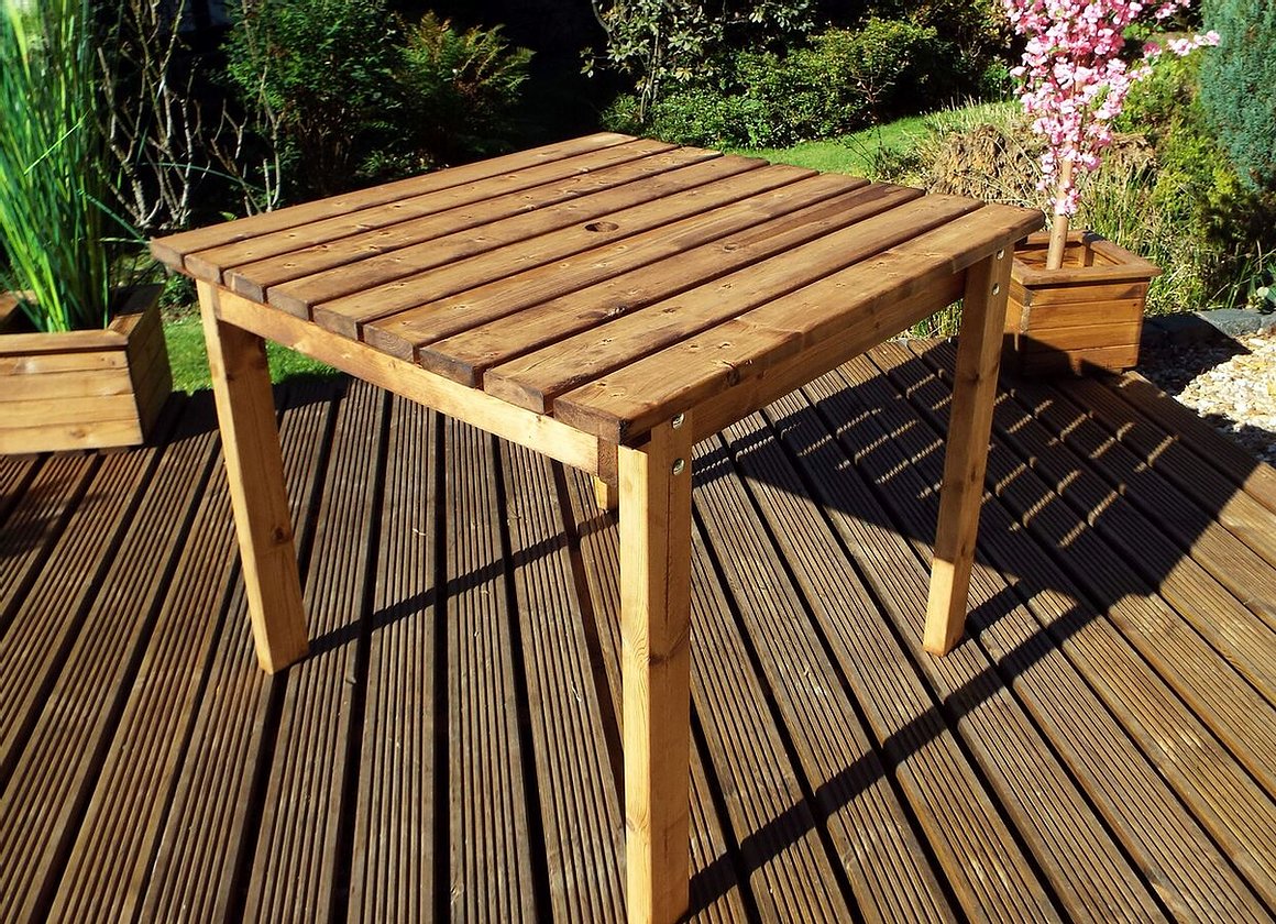 HB126 - Regular Two Seater Table