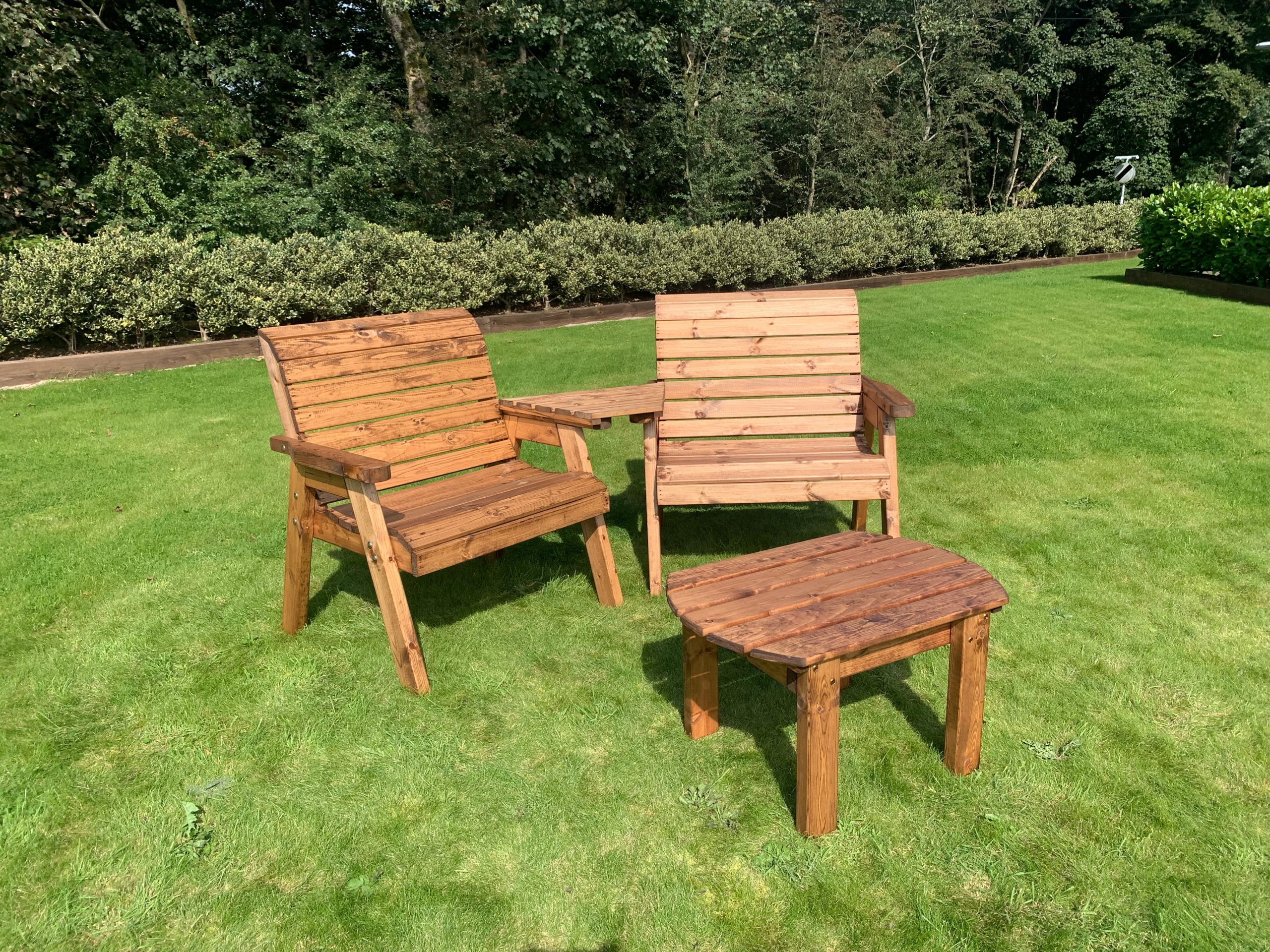 HB187 - Grand Twin Set Angled With Coffee Table - Image 3