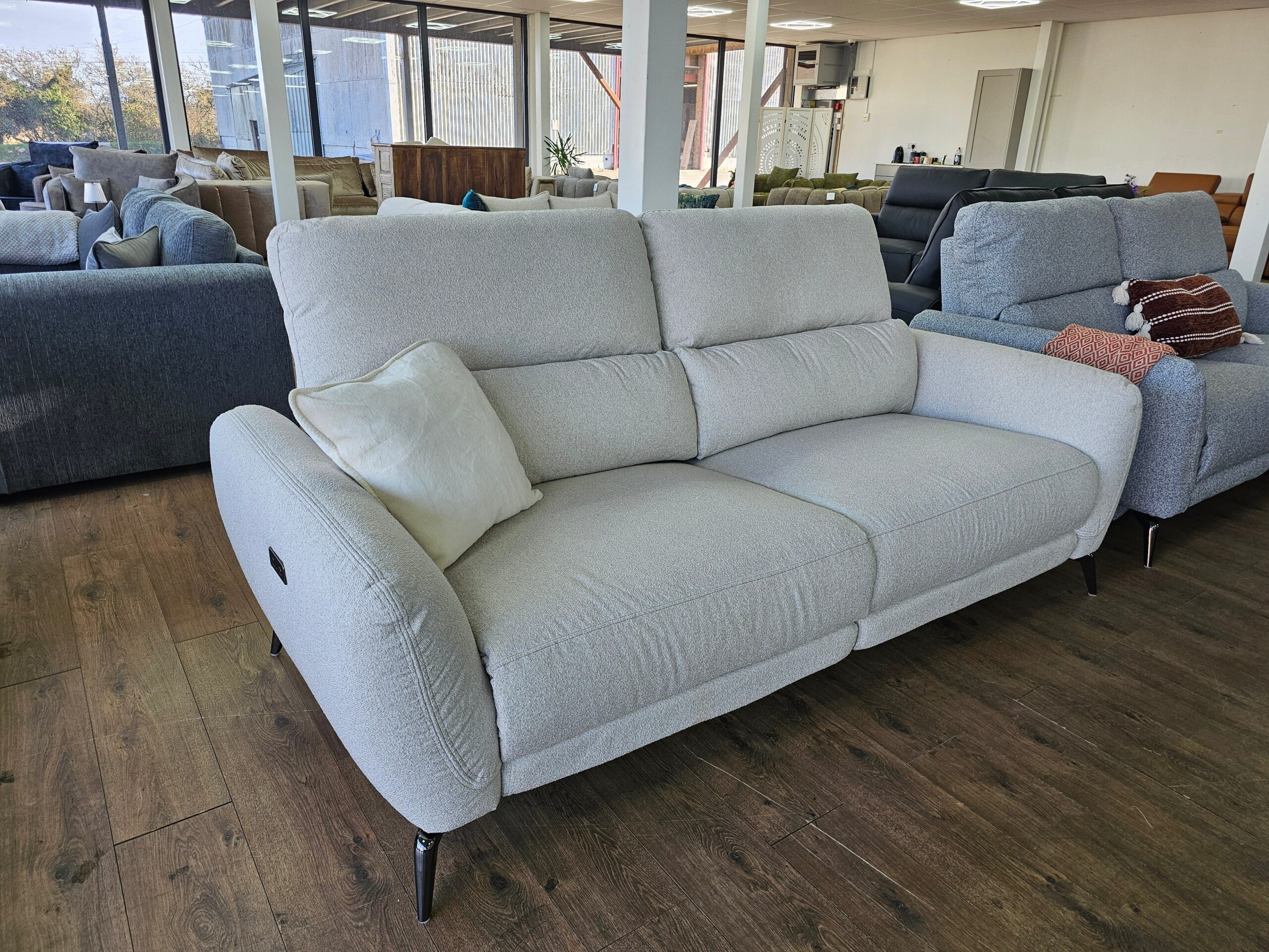 Sorrento Electric Recliner Beige 3 Seater - Image 2