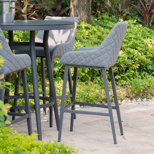 Regal Bar Stool / Flanelle